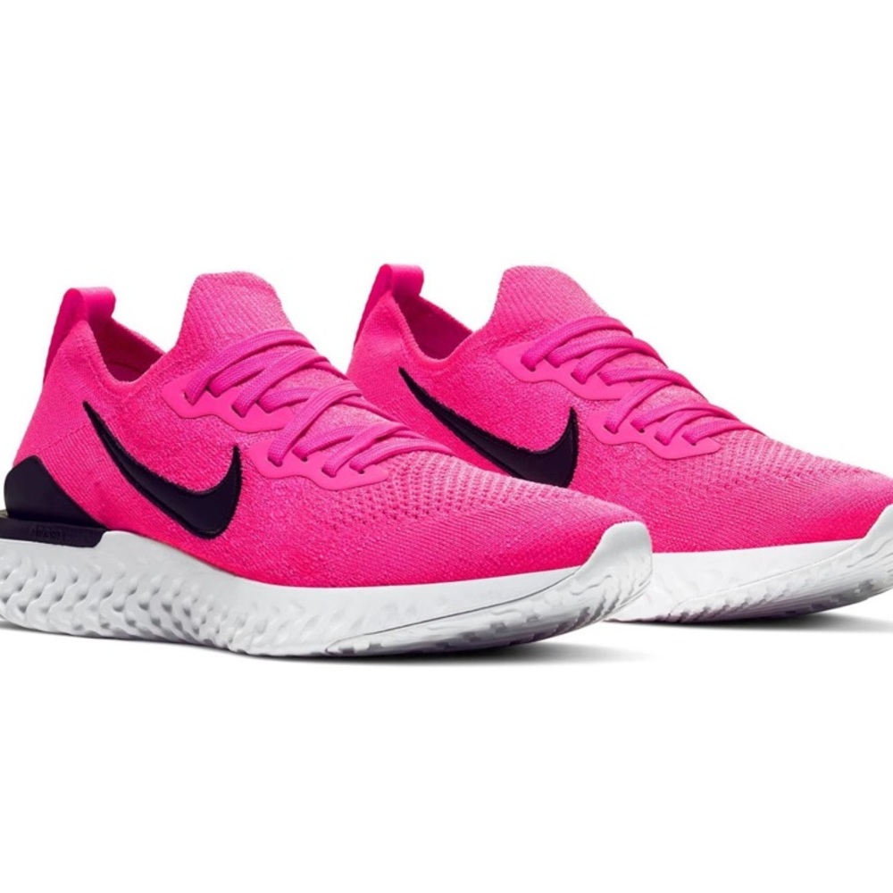 Nike Epic React Flyknit 2 Running Sneaker, size 9 women’s, hot pink
